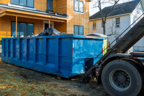 Best Yard Waste Removal  in Edgewood, IN